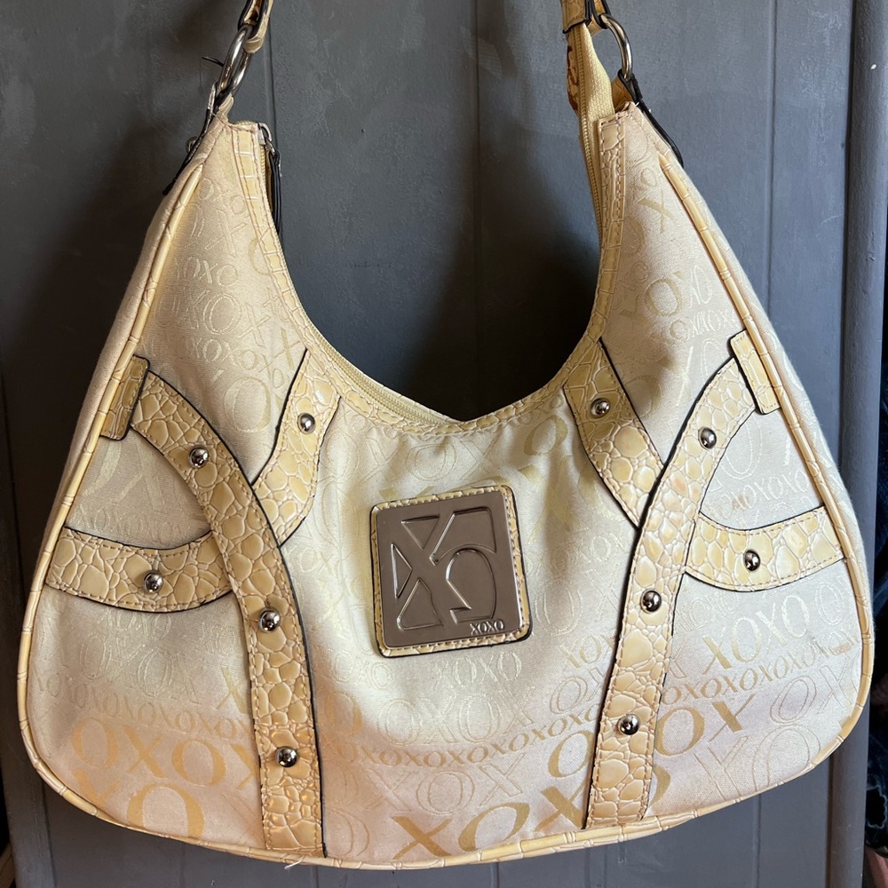 XOXO Tan and Cream Hobo Bag